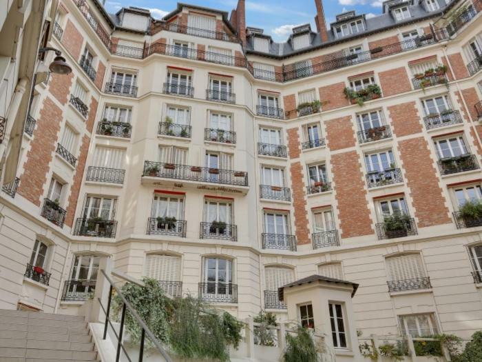 4 People Apartment Close To Eiffel Tower By Weekome Paris Luaran gambar